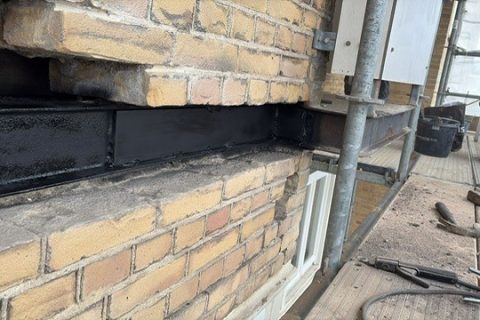 Herstel van metselwerk en stalen balk in Amsterdam